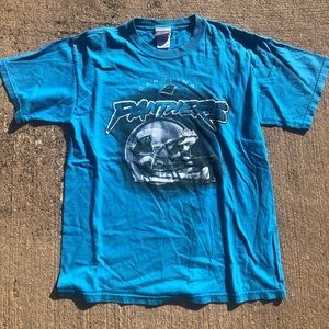 Carolina panthers tee size M